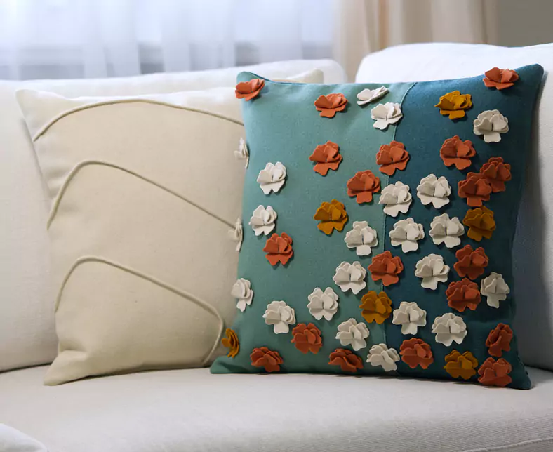 Wool Pillow Rose, Meadow.jpg