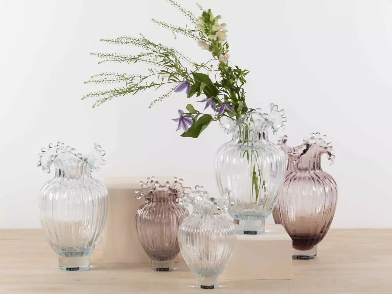 1, 2, 3 Wohnung dekoriert – Interieur und Dekoration