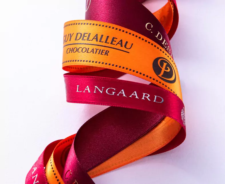 Corporate_ribbons_orange_950x880.jpg