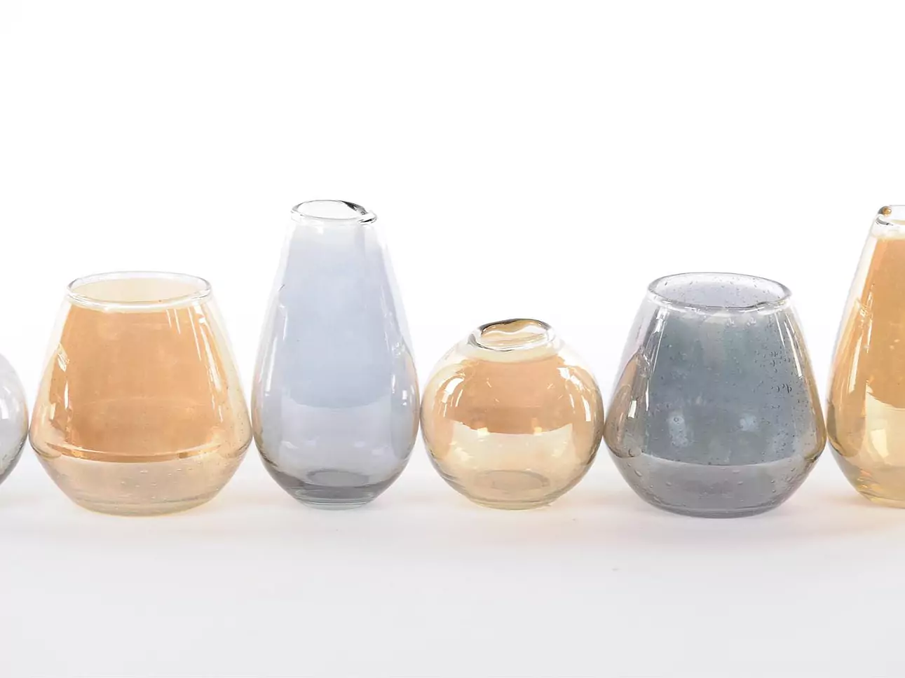 Interieur at its Best; Glas- Vasen/Gefässe