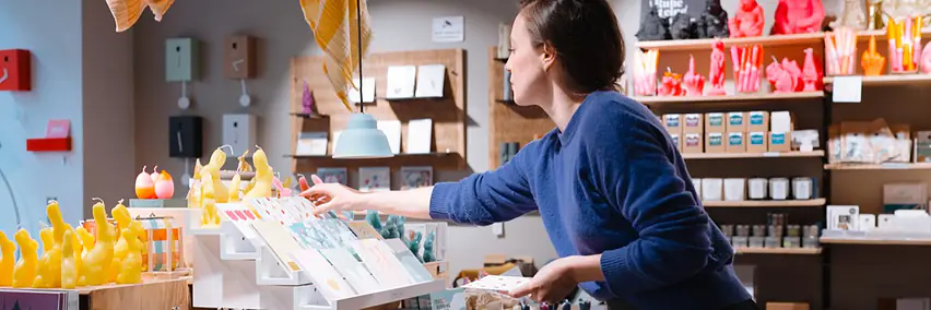 Visiteurs au Salon ORNARIS : Swiss Design Market Berne