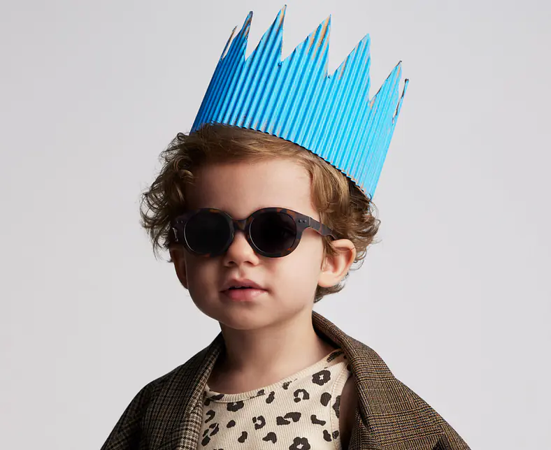 KEY VISUAL CHILD.jpg