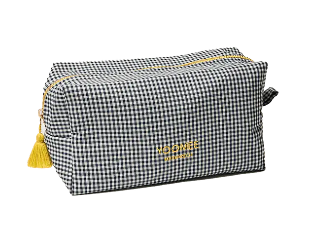 Necessaire