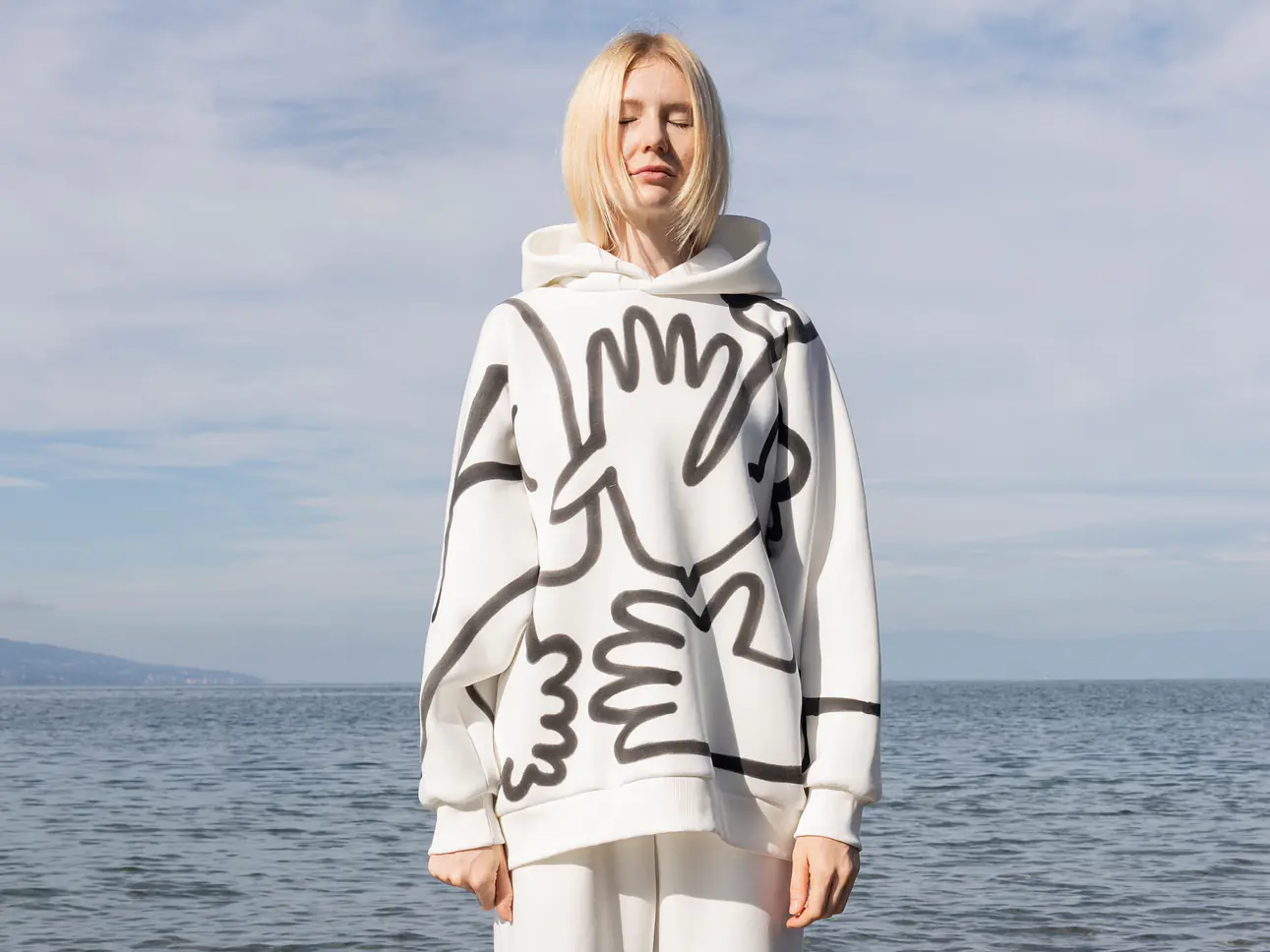 WHITE COTTON HOODIE