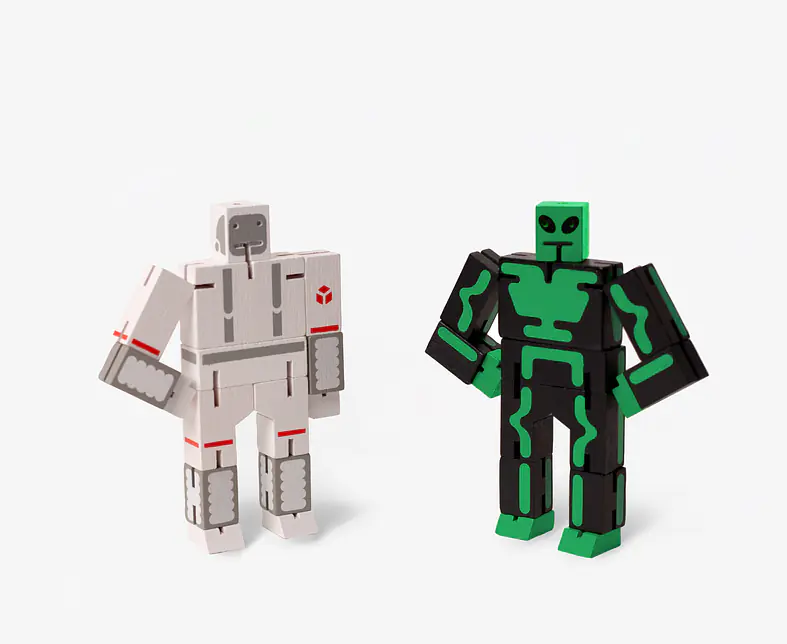 DWCBFAA-Cubebot-BestFriendsInSpace-Silo-02 (3).jpg