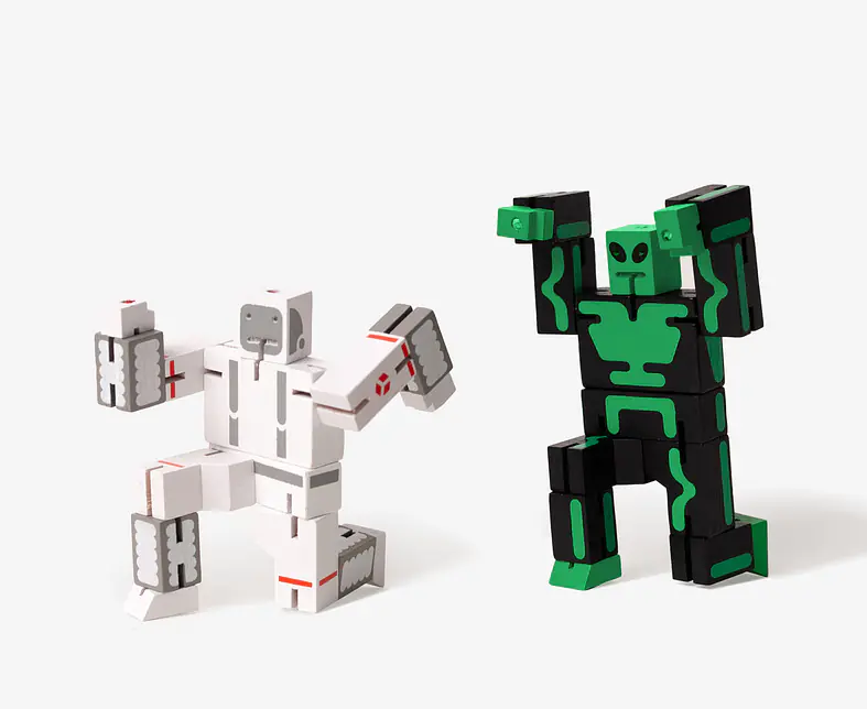 DWCBFAA-Cubebot-BestFriendsInSpace-Silo-03 (2).jpg