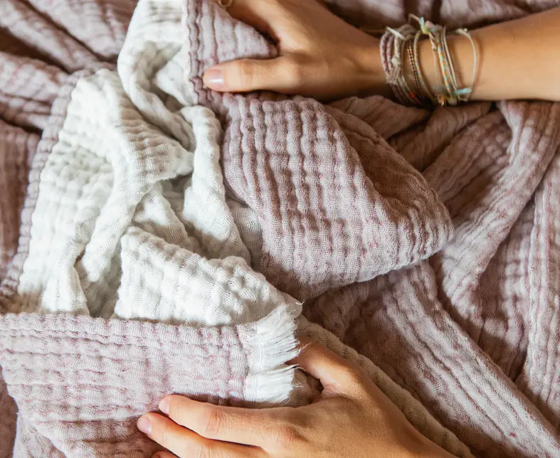 Farbliebe; Emil; Aubergine; Foto 1.jpg