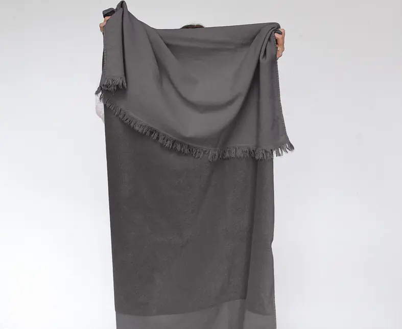 Farbliebe; Malte; Dunkelgrau; Foto 1.jpg