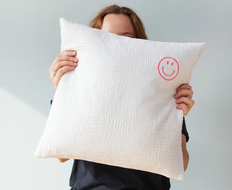 Farbliebe; Hilla; Weiss; Smiley pink; Foto 1.jpg