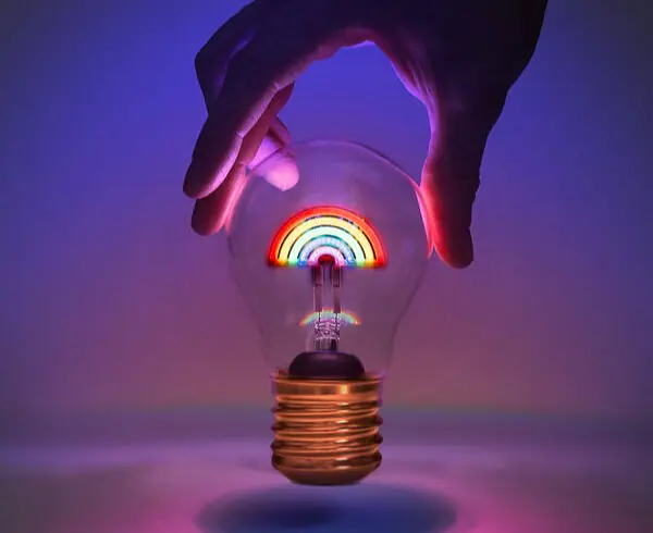 cordless-lightbulb-rainbow-hand-8-sam-_91941.jpg
