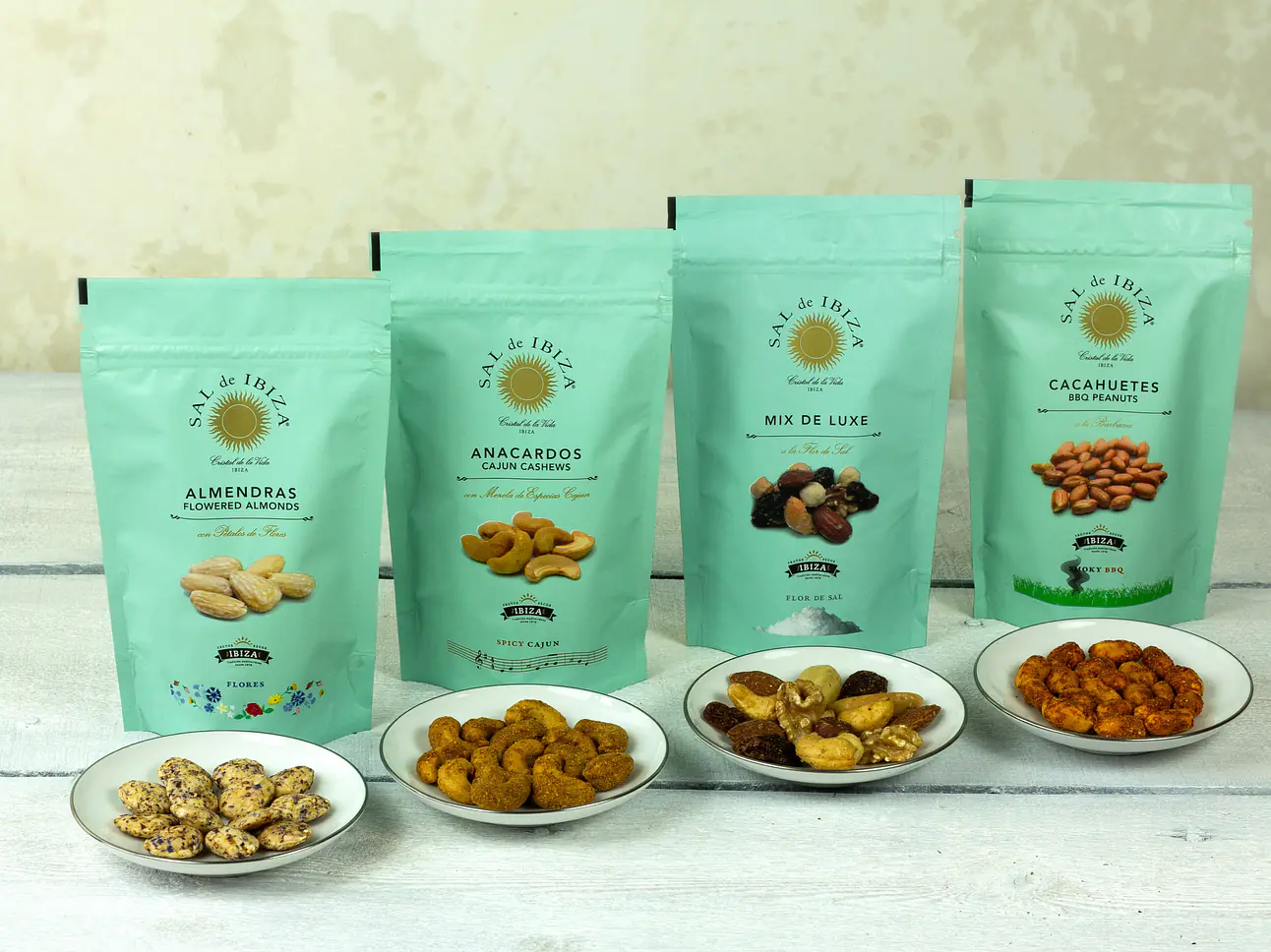 SAL de IBIZA Nussmischungen und Breadsticks