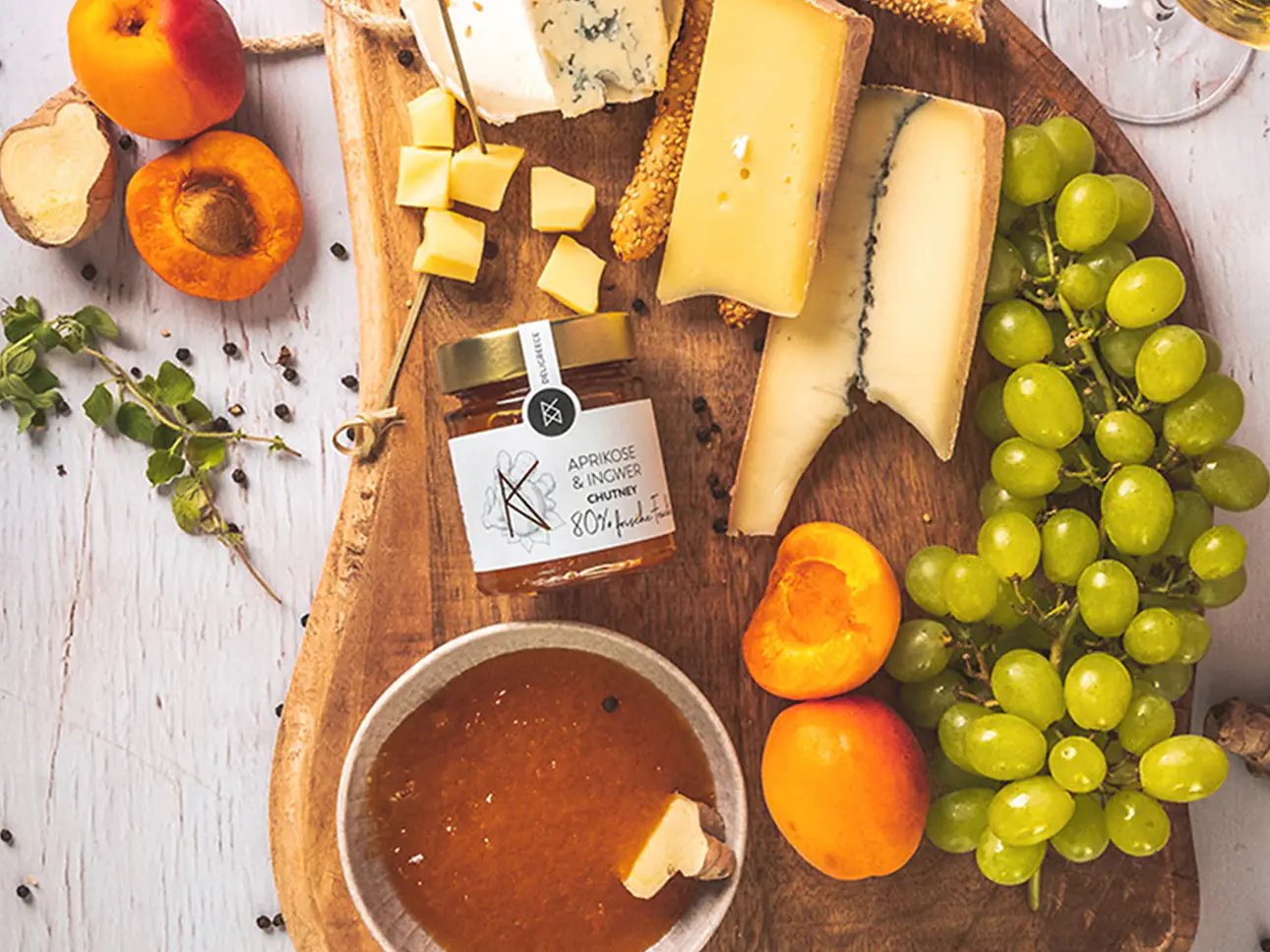 CHUTNEYS
