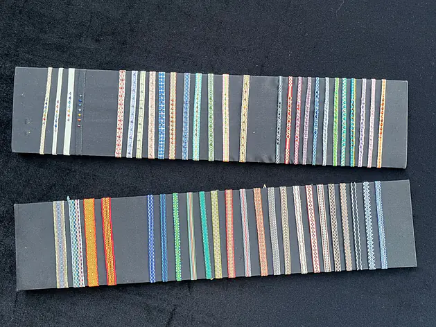 Gewobene Armbänder