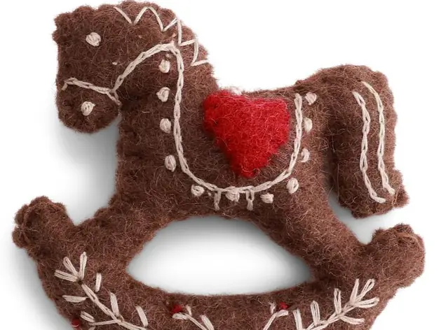 Gingerbread Horse w/Embroidery