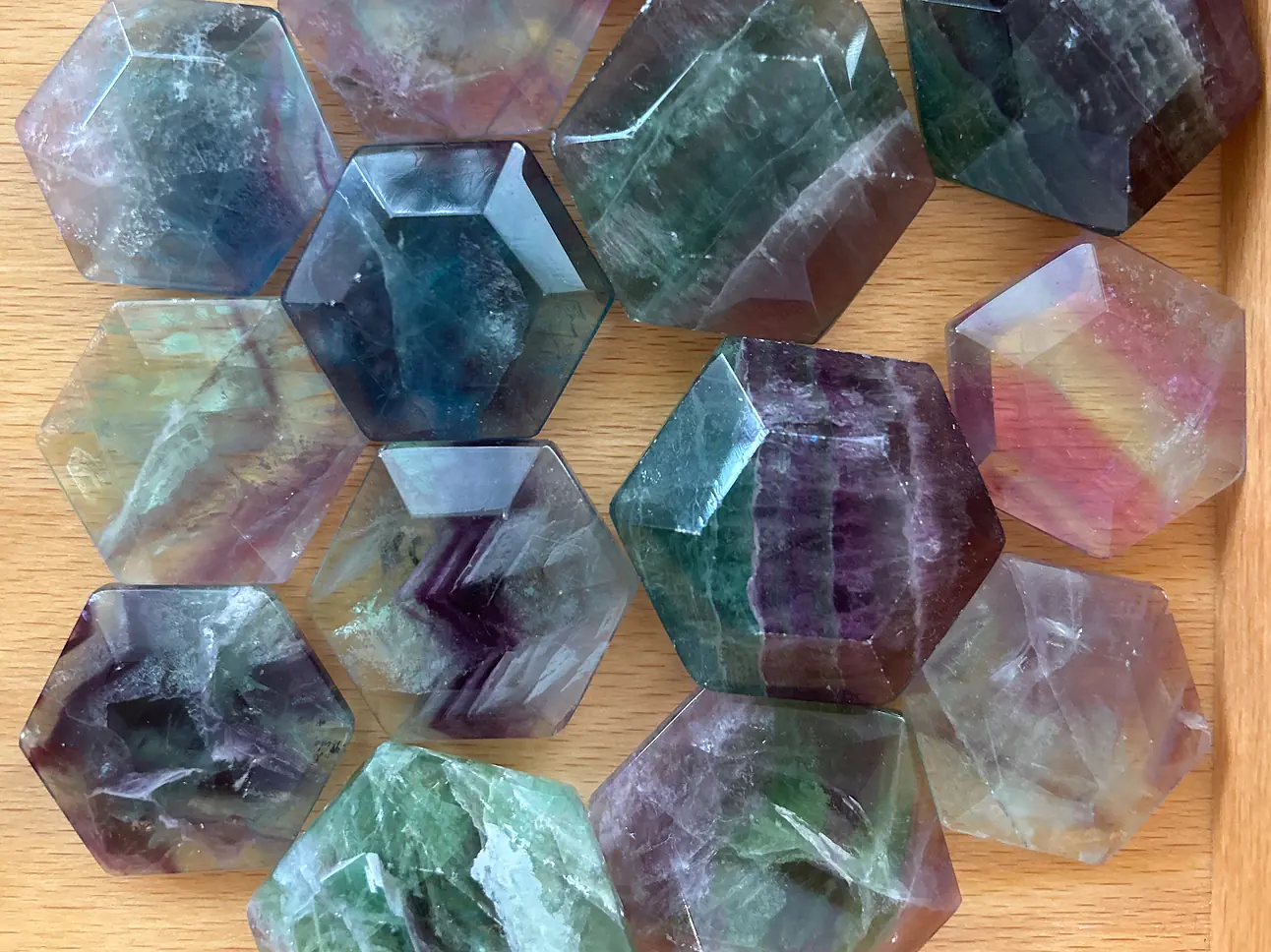 Feenstein Bergkristall, Rosenquarz, Amethyst, Fluorit. Div. Grössen