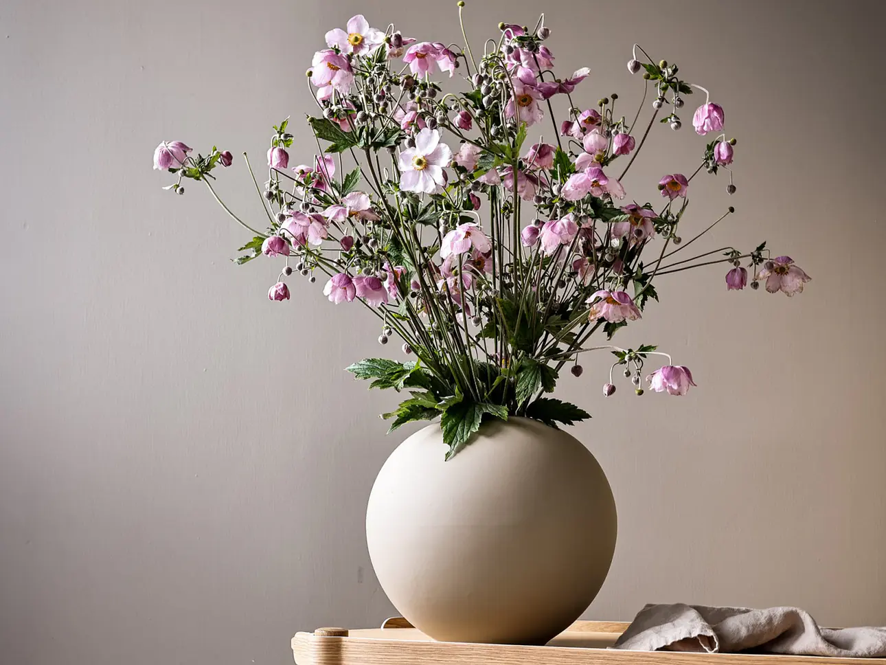 Cooee Design:           Ball Vase