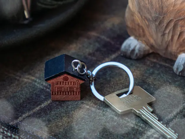 KEY CHAIN