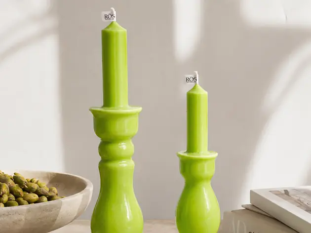 Duftenden Dekokerze in eleganter Stabform Pistazie