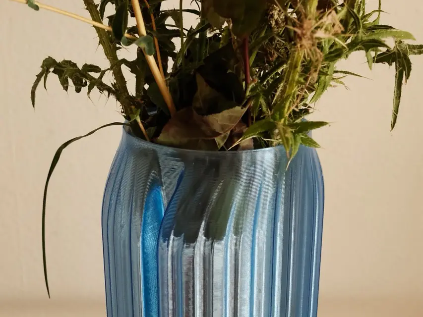 VASE 02