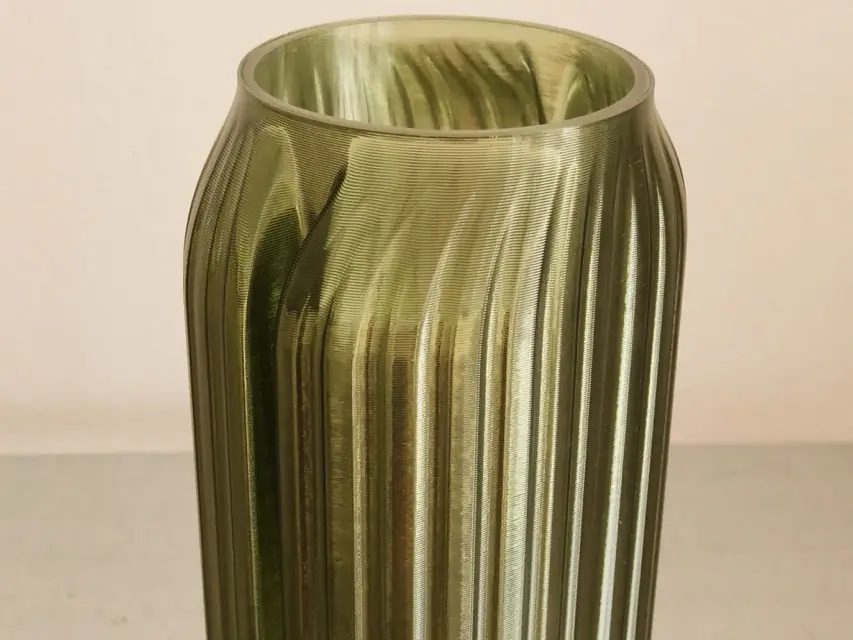 VASE 02