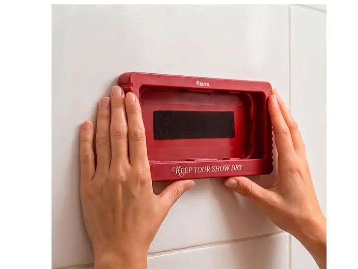 Phone wall holder "keep your show dry"
