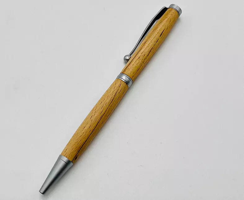 Hoizart-Schreibgeräte-Kugelschreiber-Buche gestockt-1.jpeg